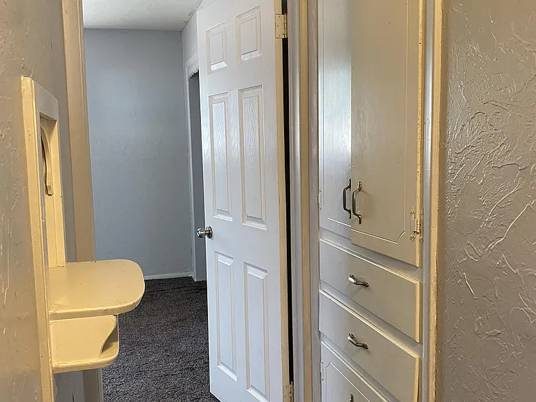 4800 Lisa Ln — Photo 17