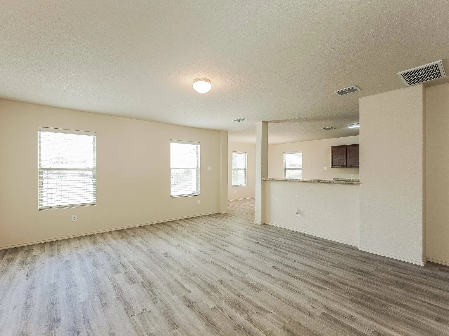 Aspen Park East — Photo 4