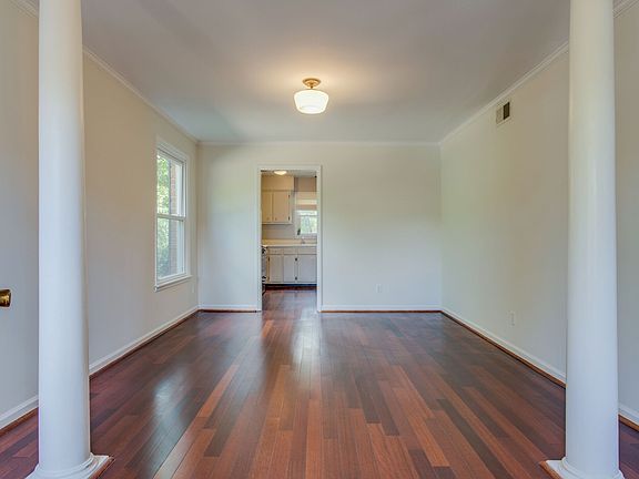 5th image of 358 Elmington Ave