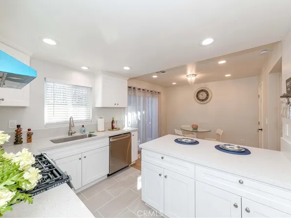 918 Huntington Dr Unit O, Duarte, CA 91010