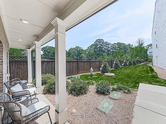 3rd image of 2103 Wesson Ct