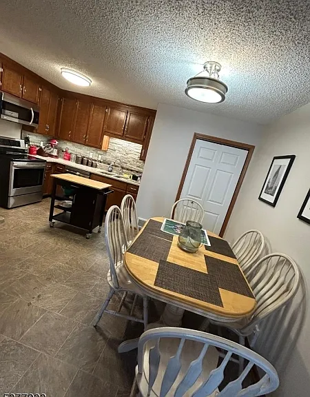 45 Burlington Ct — Photo 7