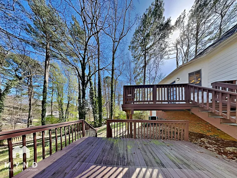 6125 Krandon Dr — Photo 31