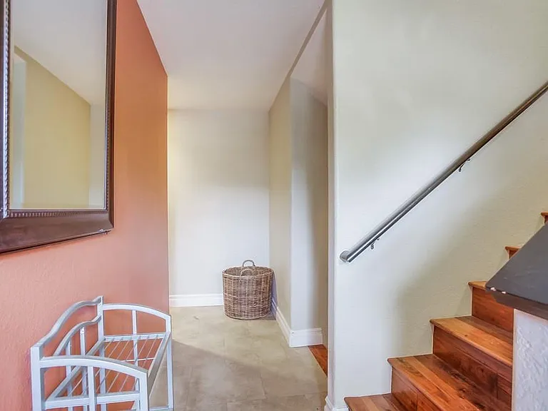 1551 Fortuna Ave — Photo 16
