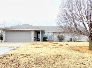 34 Shady Grove Rd, McLoud, OK 74851