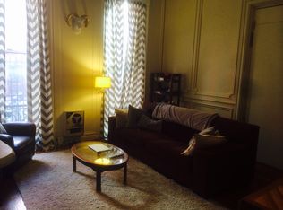 1818 Spruce St APT 1F, Philadelphia, PA 19103