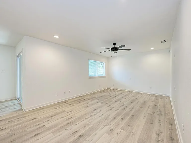 6700 Kings Point — Photo 18