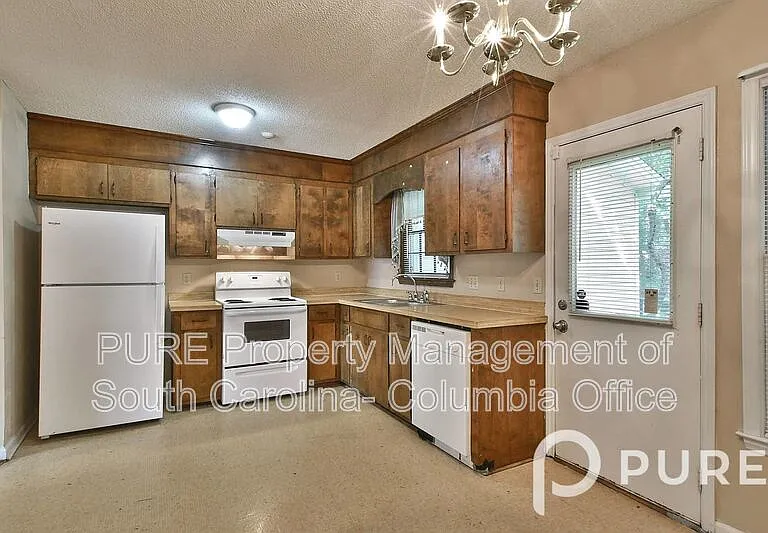 121 Manorwood Ct #C — Photo 31
