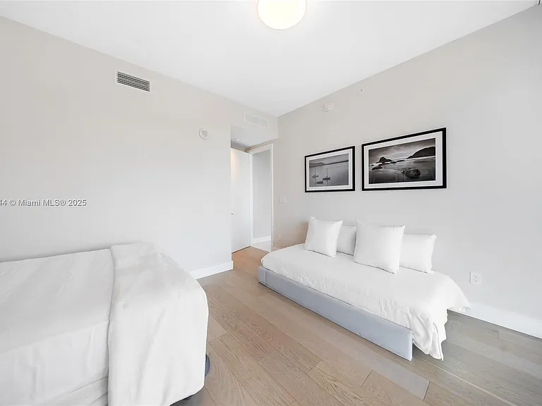 10201 Collins Ave #305 — Photo 5
