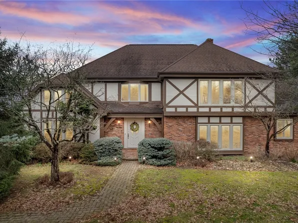 63 McBride Rd, Canonsburg, PA 15317