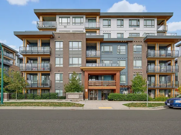 735 Anskar Ct #316, Coquitlam, BC V3J 0L7
