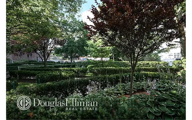 Sold by Douglas Elliman | media 10