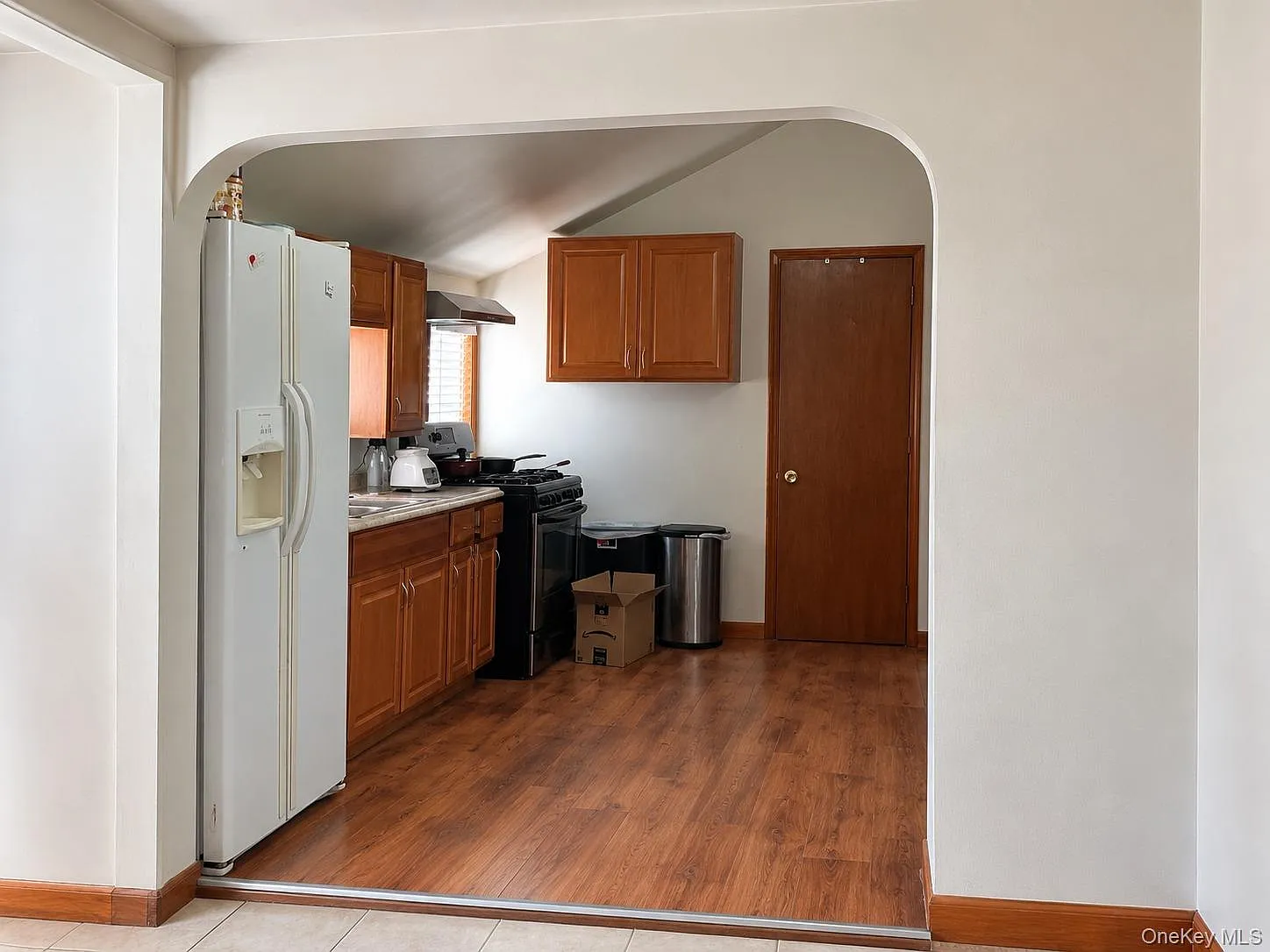 3 bed, 1264 sqft, $3,000 — Photo 4