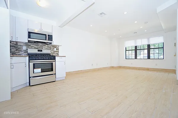 Rented by Corcoran | media 11