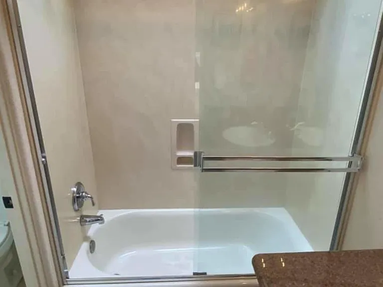 734 Salem Ct — Photo 11