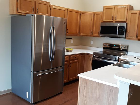 3rd image of 809 Wildview Way
