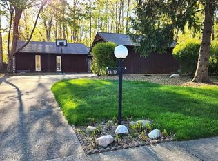 13132 Falling Water Rd, Strongsville, OH 44136