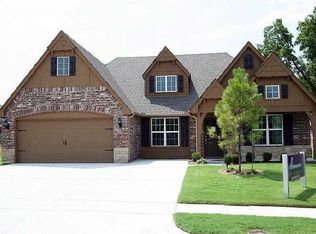 8548 E 136th St S, Bixby, OK 74008