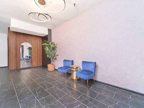 5th image of 317 W 74th St APT 5D