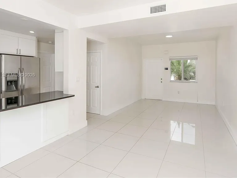 26181 SW 135th Ct — Photo 7