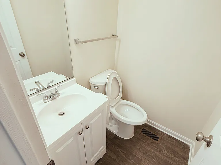 6581 Ewald Ct — Photo 14