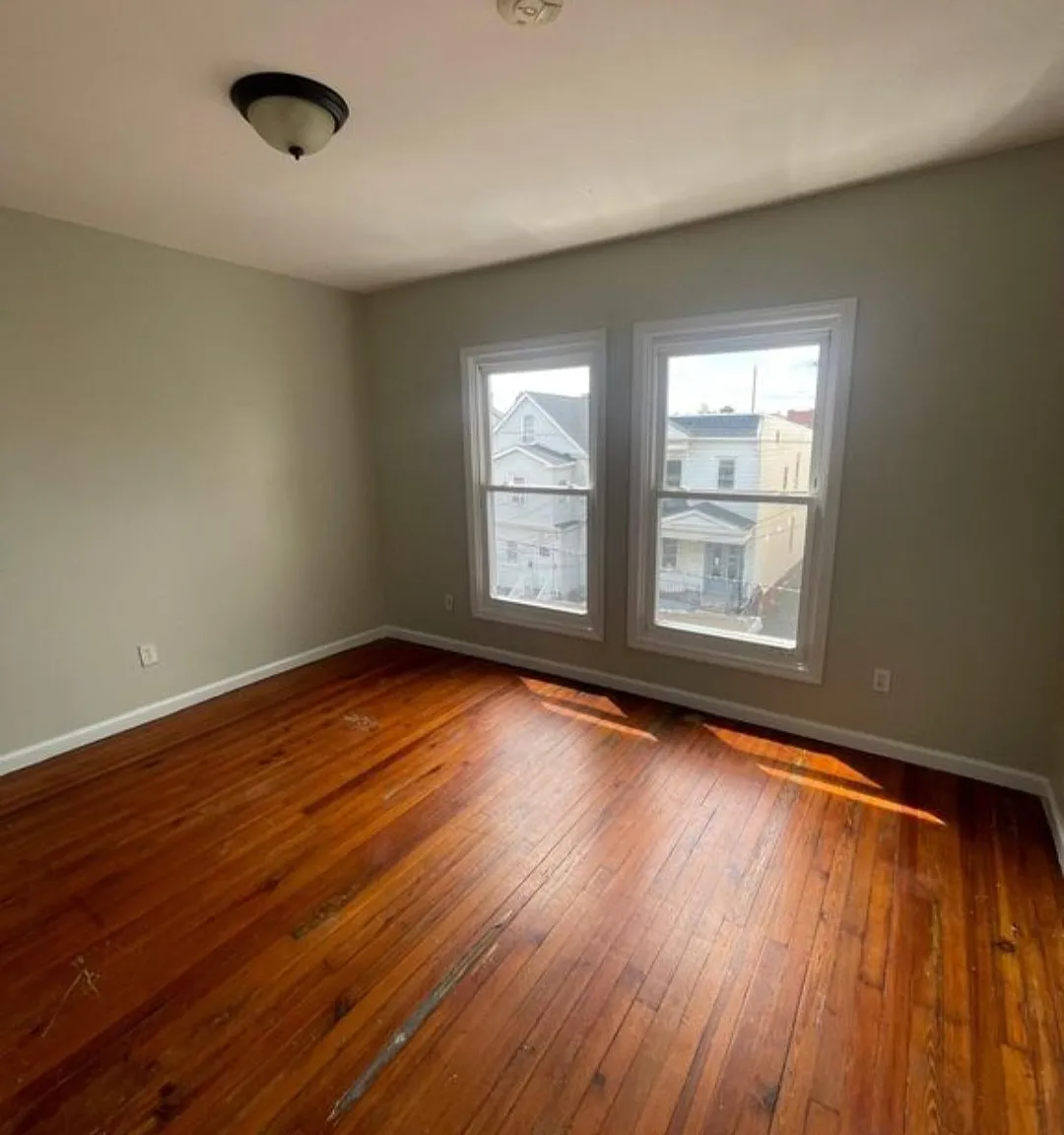 1 bed, $1,500 — Photo 3