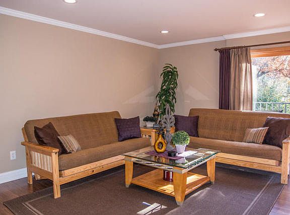 4th image of 1070 S Lake Shore Dr Unit 14C