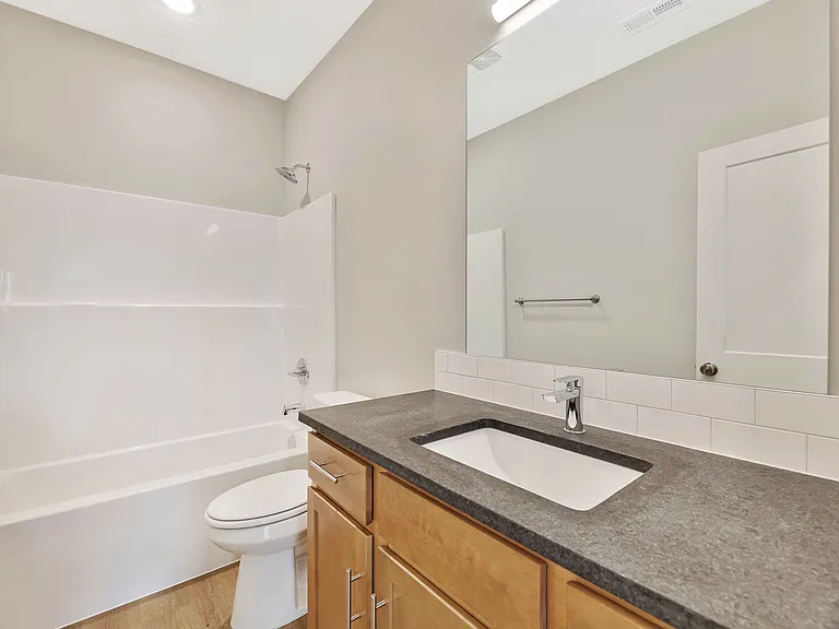 576 Long Path Ct — Photo 14
