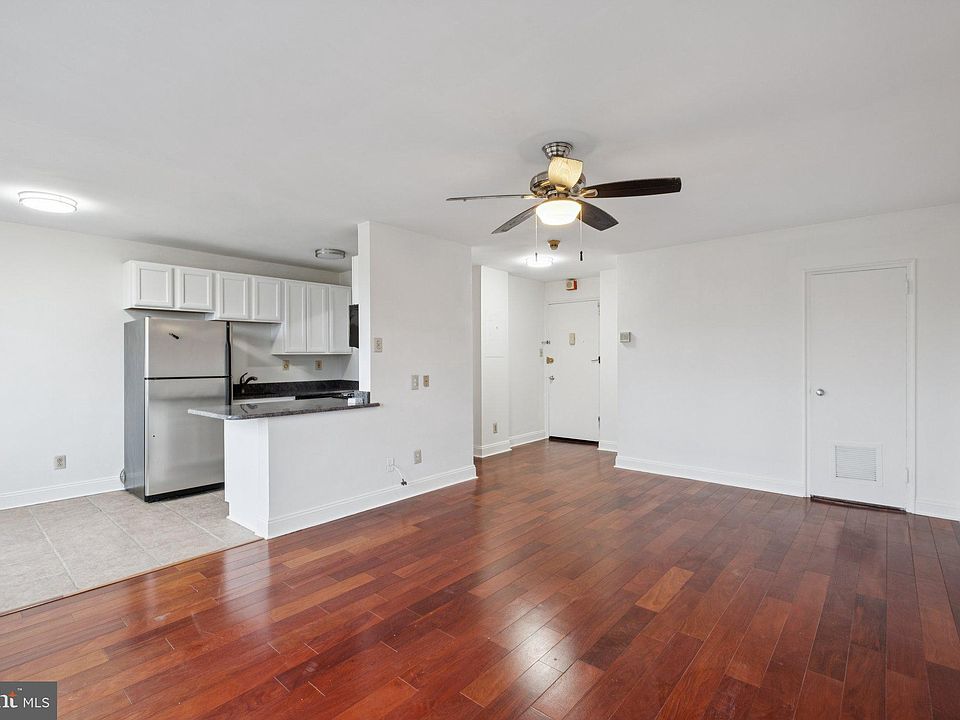 1st image of 2601 Pennsylvania Ave APT 410