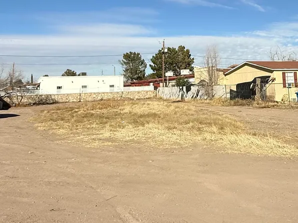 669 Supima Dr, Socorro, TX 79927
