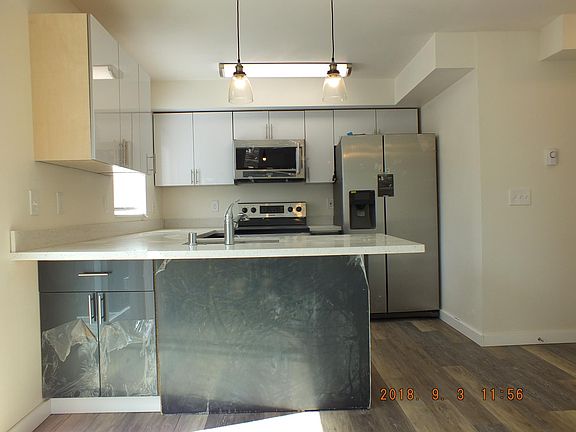 4th image of 12544 15th Ave NE APT 216