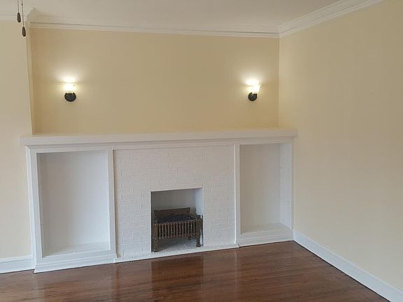 2nd image of 7924 S Eberhart Ave #1