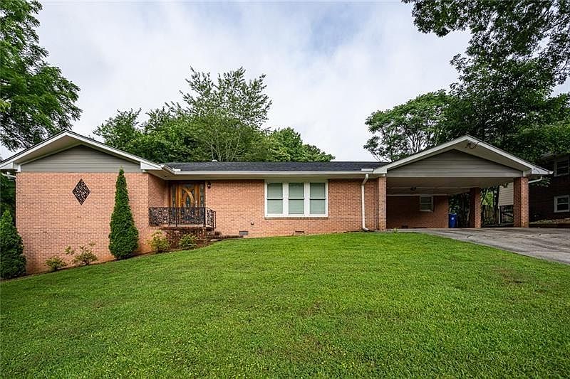 1st image of 2470 Landeau Cir