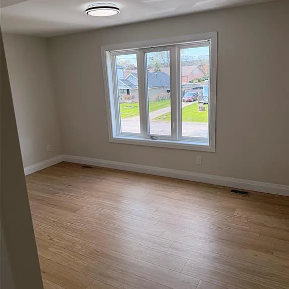 2936 Langlois Ave — Photo 15