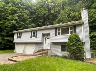 592 Bolton Rd, Vernon, CT 06066