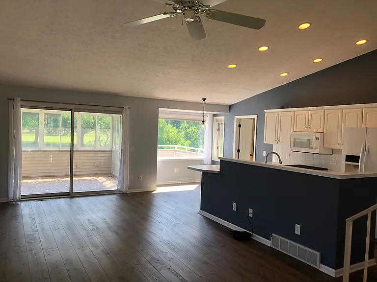 1311 Gleneagle Trl — Photo 4