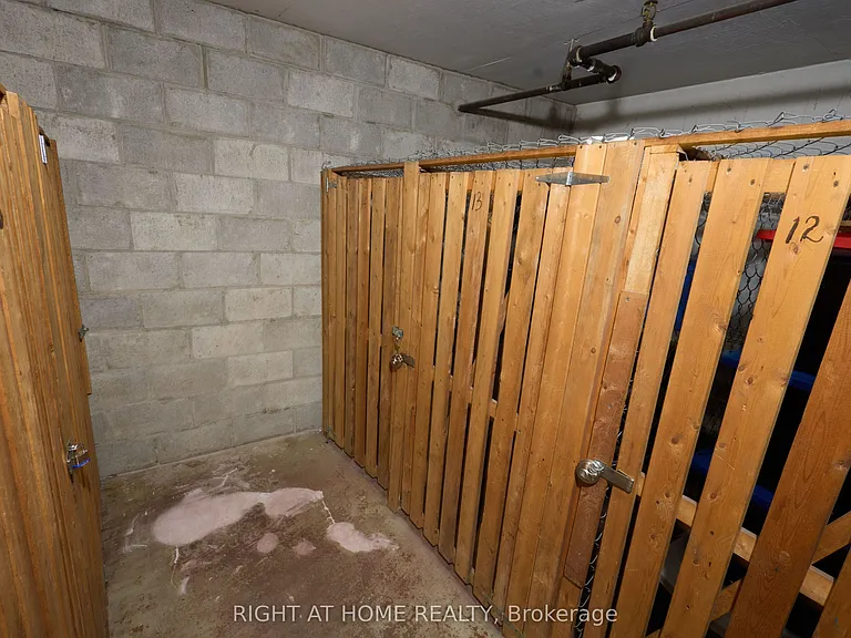 1535 Lakeshore Rd E #808 — Photo 19