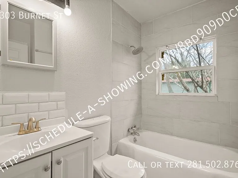2303 Burnet St — Photo 11