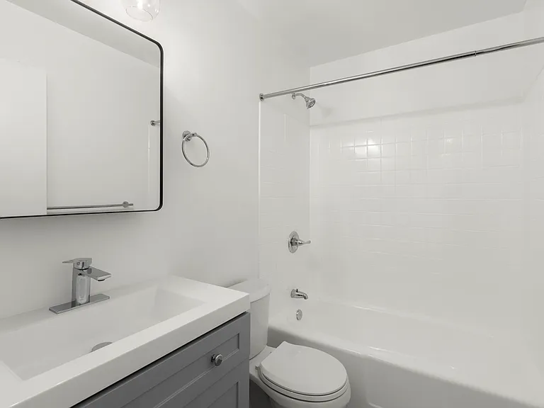 70 Crestline Dr #5 — Photo 8