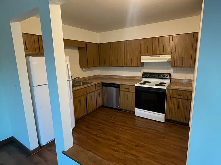 109 E Nebraska St #1 — Photo 2