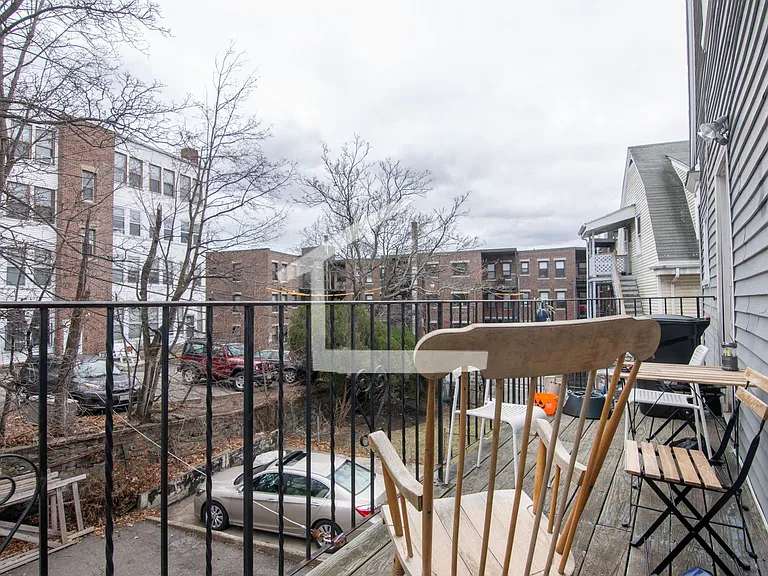 6 Radcliffe Rd #3-2 — Photo 7