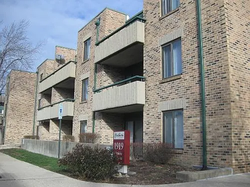 1919 Prairie Sq Photo 1