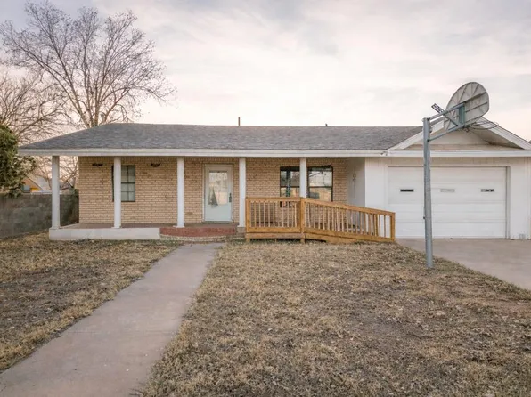 905 NW 5th St, Andrews, TX 79714