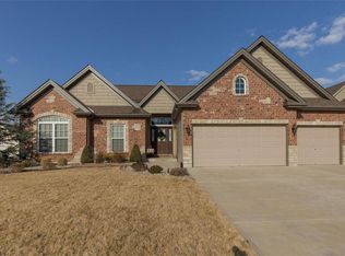 315 Addyston Pointe Ct, Saint Peters, MO 63376