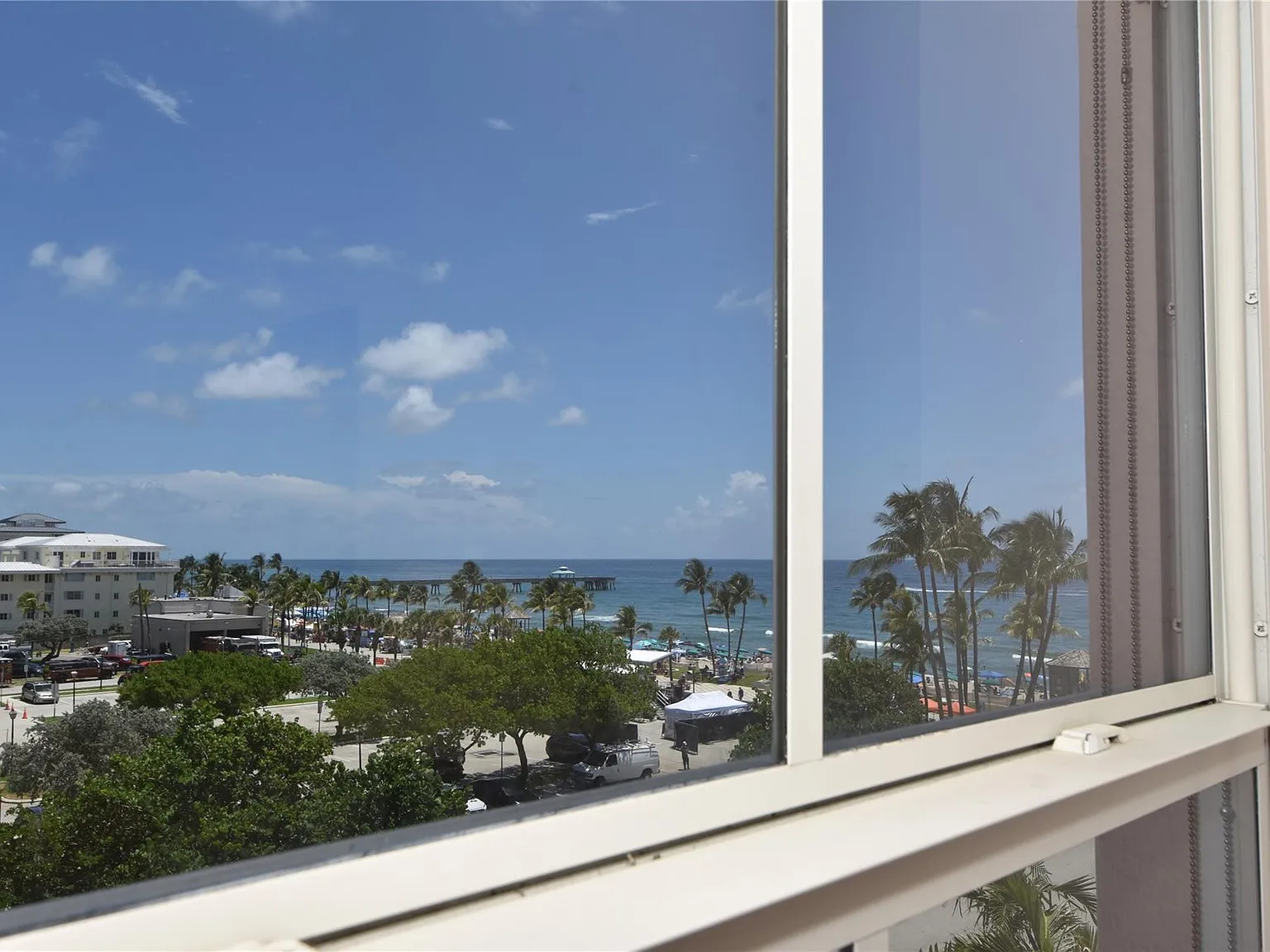 Ocean Plaza on Deerfield Beach — Photo 4