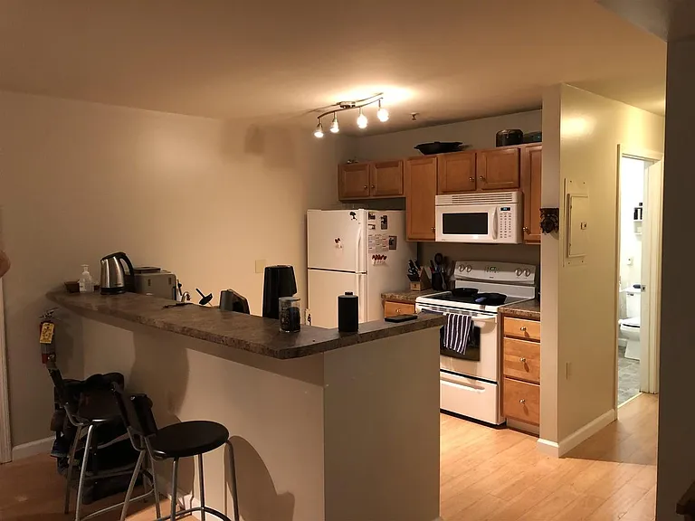 340 Hildred Dr — Photo 8