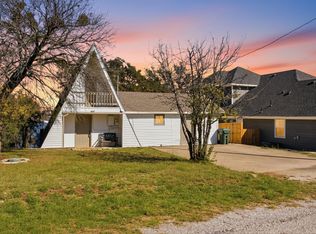 2707 Austin Dr, Granbury, TX 76048