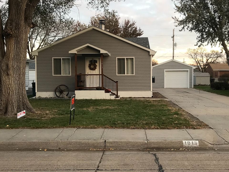 1st image of 1813 N Huston Ave
