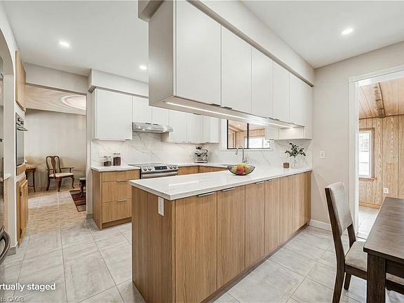 3rd image of 53 Glover Rd