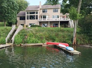 12158 S Sherman Lake Dr, Augusta, MI 49012